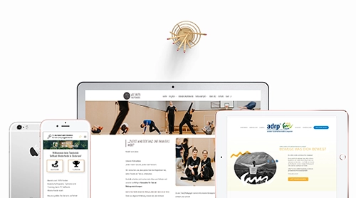 Webdesign, drei Websites auf mobil, Desktop und Tablet